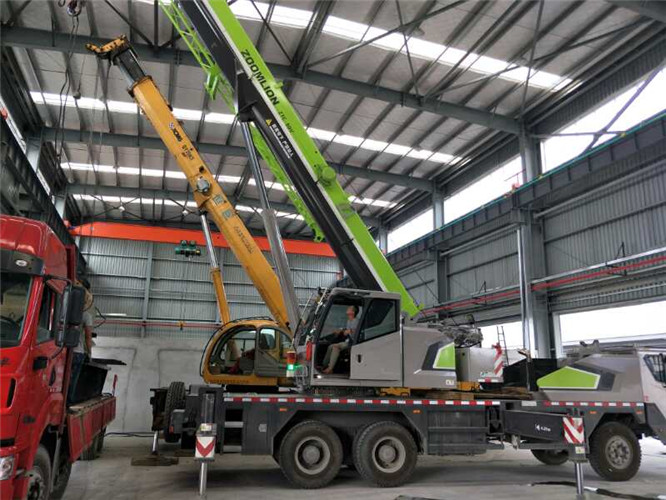 大安市高空车出租需要注意哪些安全事项？