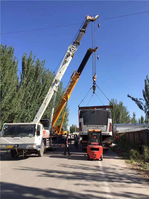 大安市港口集装箱搬运案例